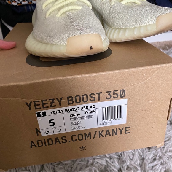 Yeezy 350 V2 butter butters size 5 - Picture 6 of 8
